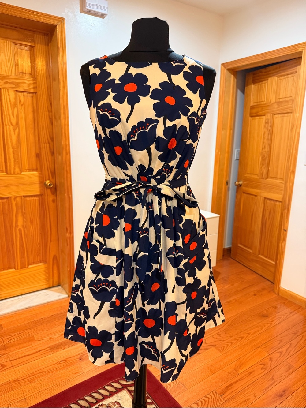 M60 Miss Sixty Floral Tie-Waist Sleeveless Dress in Navy and Cream with pockets